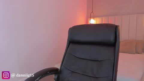 K O S M I C online show from February 2025 12:49:01 PM