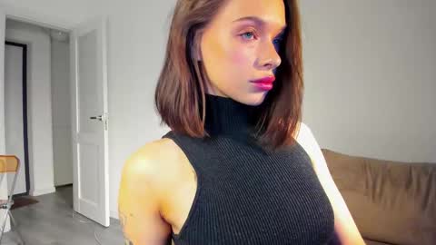 kossie_ online show from November 2025 08:33:02 PM