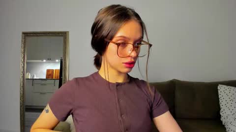 kossie_ online show from November 2025 02:37:02 AM