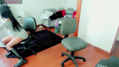 kourtney_15 online show from January 2026 10:35:02 PM