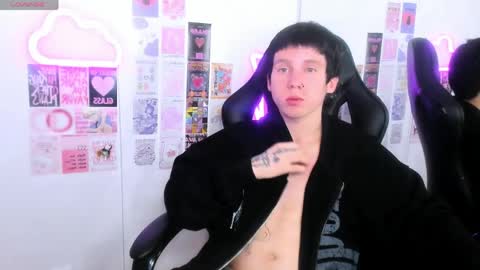 kozykai online show from April 2026 10:03:01 PM