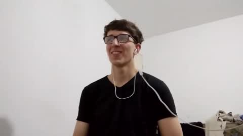 Snapshot of kpo10 chatting on December 2024 08:33:02 AM Facu online show from December 2024 08:33:02 AM