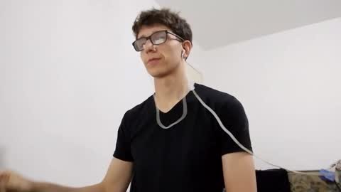 Snapshot of kpo10 chatting on December 2024 11:30:02 AM Facu online show from December 2024 11:30:02 AM