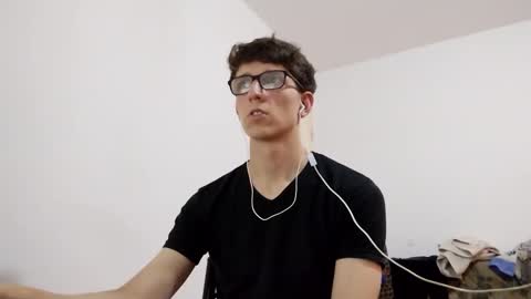 Snapshot of kpo10 chatting on December 2024 06:16:02 PM Facu online show from December 2024 06:16:02 PM