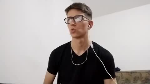 Snapshot of kpo10 chatting on January 2025 12:29:01 PM Facu online show from January 2025 12:29:01 PM