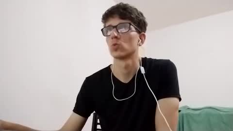 Snapshot of kpo10 chatting on March 2025 01:38:02 PM Facu online show from March 2025 01:38:02 PM