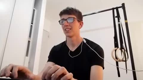 Snapshot of kpo10 chatting on November 2025 09:16:01 PM Facu online show from November 2025 09:16:01 PM