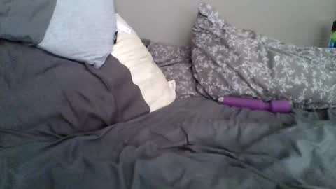 Snapshot of kraazeeme88 chatting on November 2025 08:00:01 PM BigDaddy online show from November 2025 08:00:01 PM