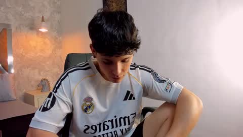 Snapshot of kraven_lust chatting on January 2026 03:09:02 AM Kraven online show from January 2026 03:09:02 AM