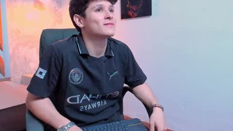 Snapshot of kraven_lust chatting on February 2026 03:05:02 AM Kraven online show from February 2026 03:05:02 AM