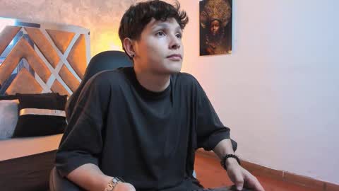 Snapshot of kraven_lust chatting on March 2026 03:01:02 AM Kraven online show from March 2026 03:01:02 AM