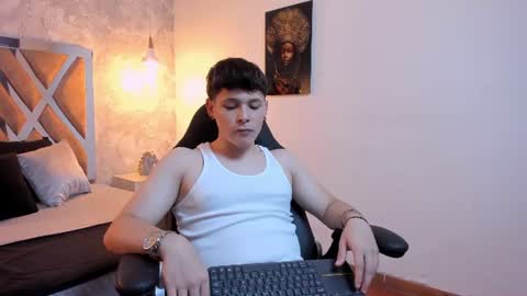 Snapshot of kraven_lust chatting on June 2026 02:58:01 AM Kraven online show from June 2026 02:58:01 AM