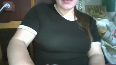 kriiisss1876 online show from November 2025 08:22:02 PM