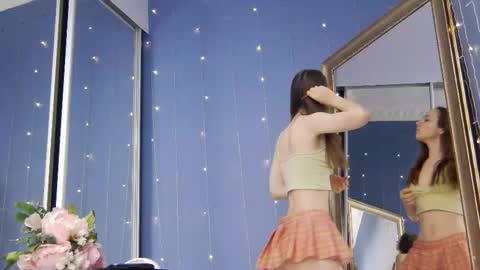 Snapshot of kriskras__ chatting on October 2025 05:15:01 AM kriskras__ online show from October 2025 05:15:01 AM