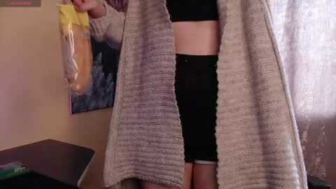 Snapshot of krisneal chatting on April 2026 09:12:01 AM krisneal online show from April 2026 09:12:01 AM