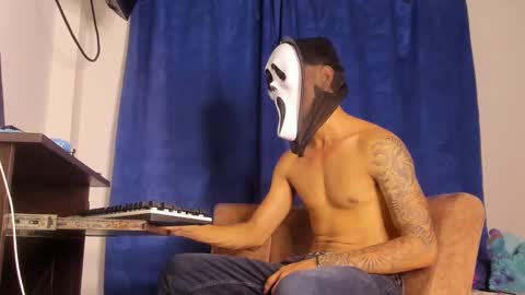 Snapshot of kriss_edwards chatting on November 2025 12:23:01 AM Kriss online show from November 2025 12:23:01 AM