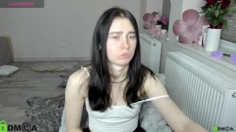Snapshot of krisslimada chatting on April 2026 08:42:01 PM KrissLimada online show from April 2026 08:42:01 PM