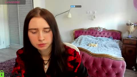 Snapshot of krisslimada chatting on April 2026 03:17:01 PM KrissLimada online show from April 2026 03:17:01 PM