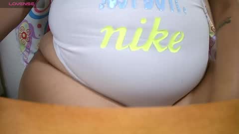 Snapshot of krissone_1 chatting on April 2026 10:23:02 PM krissone online show from April 2026 10:23:02 PM