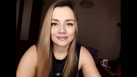 Snapshot of krisssexi chatting on January 2025 08:33:02 PM KrissSexi online show from January 2025 08:33:02 PM