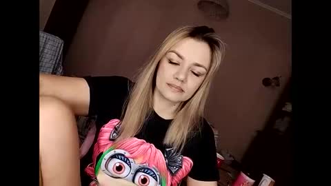 Snapshot of krisssexi chatting on February 2025 04:58:02 AM KrissSexi online show from February 2025 04:58:02 AM