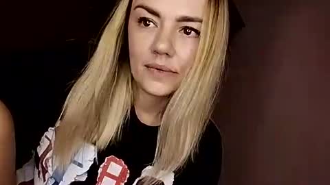 Snapshot of krisssexi chatting on September 2025 04:58:02 AM KrissSexi online show from September 2025 04:58:02 AM