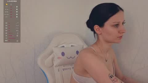 krissshoww online show from April 2026 10:19:02 AM