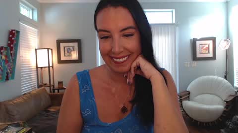 Snapshot of krissy2024 chatting on December 2024 02:05:02 PM Krissy online show from December 2024 02:05:02 PM