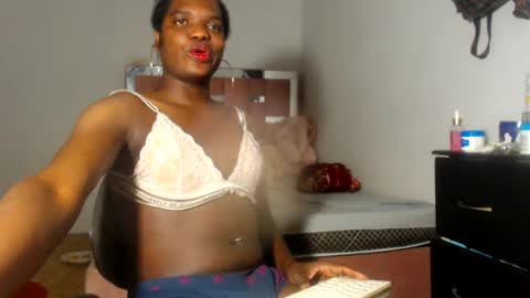 kristal_cox2 online show from June 2026 10:06:02 AM