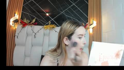 kristal online show from December 2025 01:27:01 PM