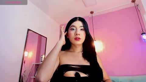 Snapshot of kristall_swan chatting on September 2025 02:55:02 AM Kristall online show from September 2025 02:55:02 AM