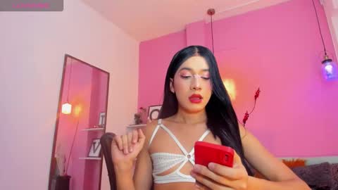 Snapshot of kristall_swan chatting on September 2025 03:10:01 AM Kristall online show from September 2025 03:10:01 AM