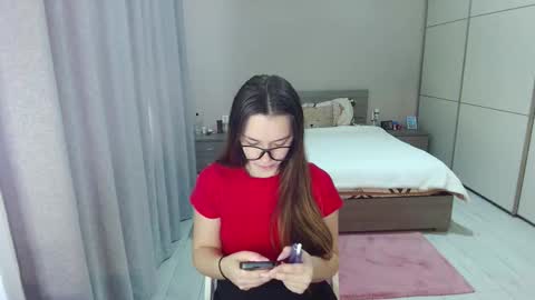 Snapshot of kristall_xxx chatting on January 2026 07:46:01 AM twitter Annemarye 23 online show from January 2026 07:46:01 AM