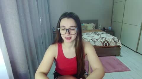Snapshot of kristall_xxx chatting on March 2026 05:23:01 AM twitter Annemarye 23 online show from March 2026 05:23:01 AM