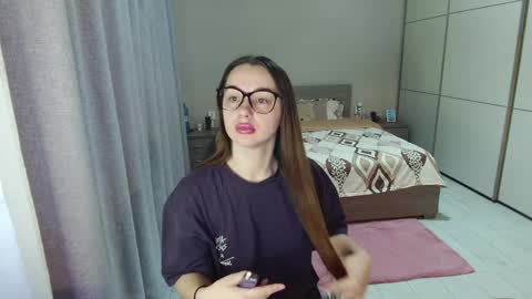 Snapshot of kristall_xxx chatting on April 2026 05:16:01 AM twitter Annemarye 23 online show from April 2026 05:16:01 AM