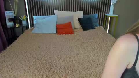 Kristi online show from February 2026 09:49:01 AM