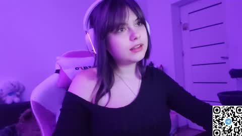 Christie online show from November 2025 09:14:02 PM