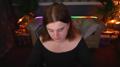 kristifoxy online show from May 2026 12:20:01 PM
