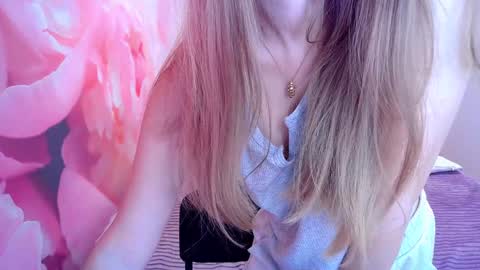 Kristina Adel online show from January 2025 07:32:02 AM