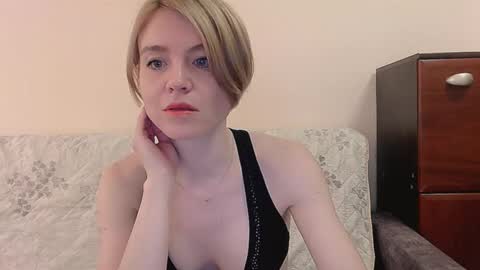kristina_vagner online show from February 2025 07:01:02 AM
