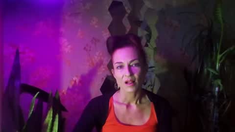 Kristina online show from January 2025 01:24:01 PM