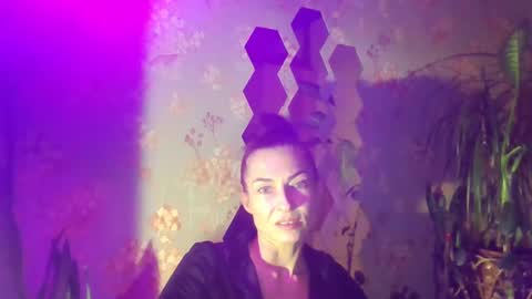Kristina online show from February 2025 04:31:01 PM