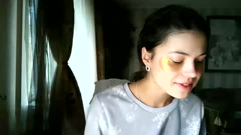 kristinalamour96 online show from October 2025 08:26:02 AM