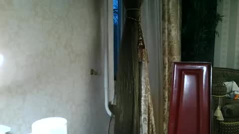 kristinalamour96 online show from December 2025 01:42:01 PM