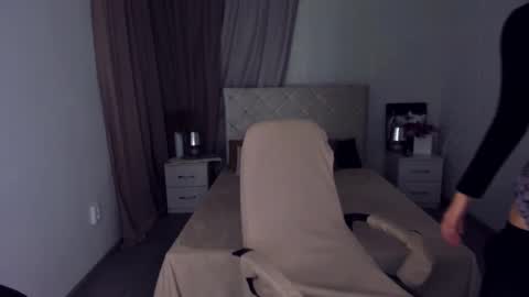 Snapshot of kristinalevis chatting on December 2024 04:17:01 PM Kristina online show from December 2024 04:17:01 PM