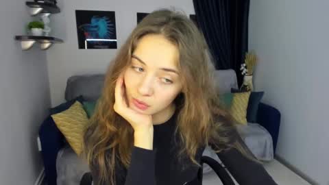 Snapshot of kristinalevis chatting on December 2024 07:36:01 PM Kristina online show from December 2024 07:36:01 PM