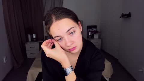Snapshot of kristinalevis chatting on December 2024 07:52:02 PM Kristina online show from December 2024 07:52:02 PM