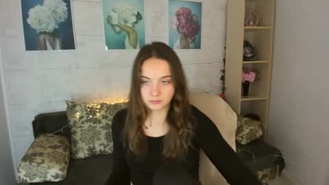 Snapshot of kristinalevis chatting on December 2024 07:24:01 PM Kristina online show from December 2024 07:24:01 PM