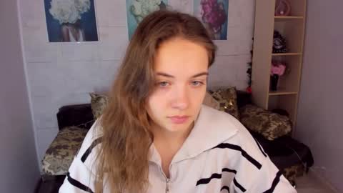 Snapshot of kristinalevis chatting on December 2024 04:25:02 PM Kristina online show from December 2024 04:25:02 PM