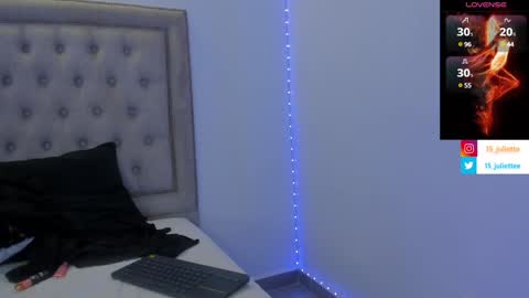 Snapshot of kristy_calderon chatting on December 2024 11:19:02 PM Juliette online show from December 2024 11:19:02 PM